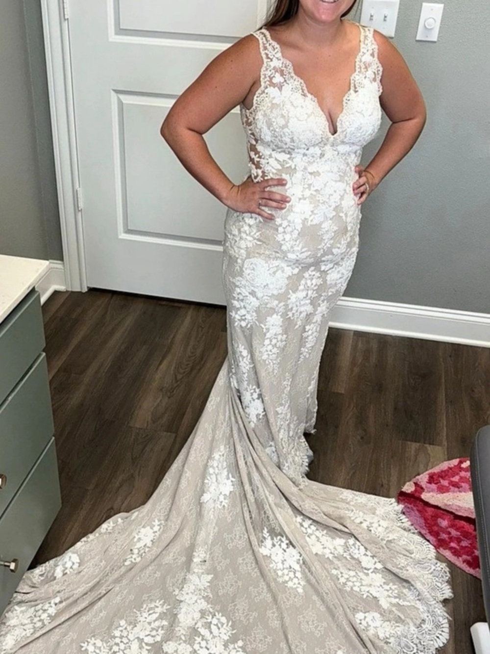 Lace Mermaid Wedding Gown in White & Beige Like New-Stella York 6933-Size 12